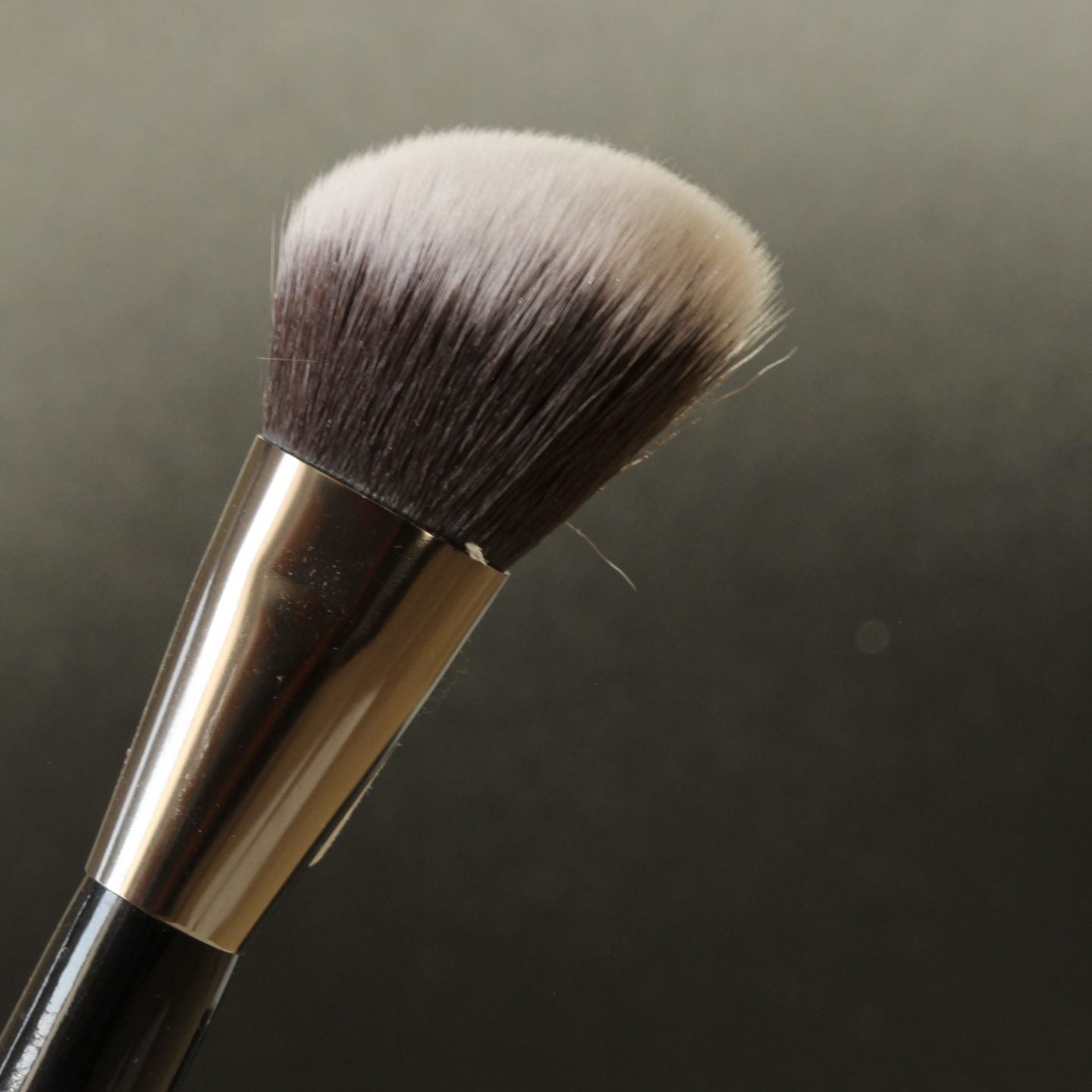 Powder-Contour Brush